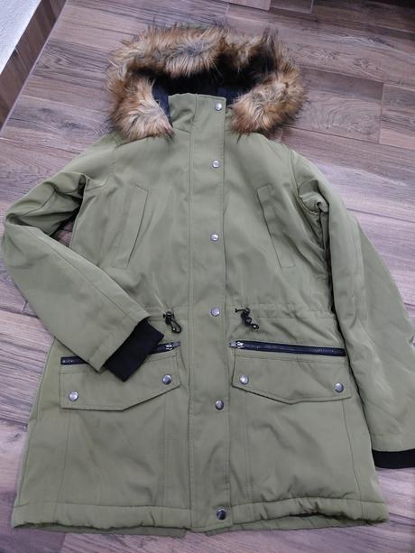 Zelená zimná bunda, fishbone,38