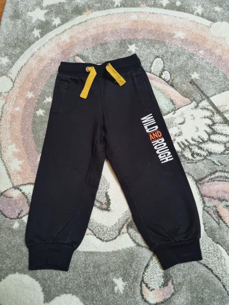 B2043 tepláky, dopodopo,98