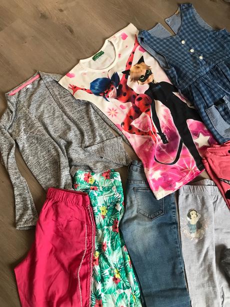 Mix oblecenia 13 ks, 122–134