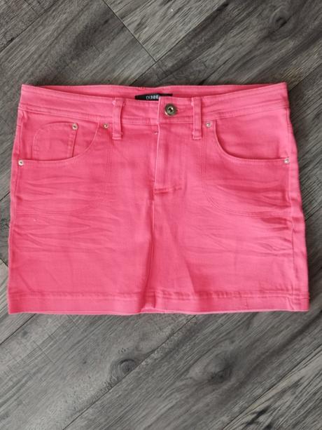 Rifľová sukňa, 36