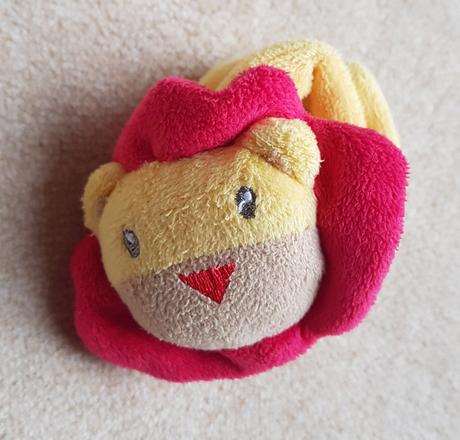 Plyšový remienok pre bábätko na hranie, 