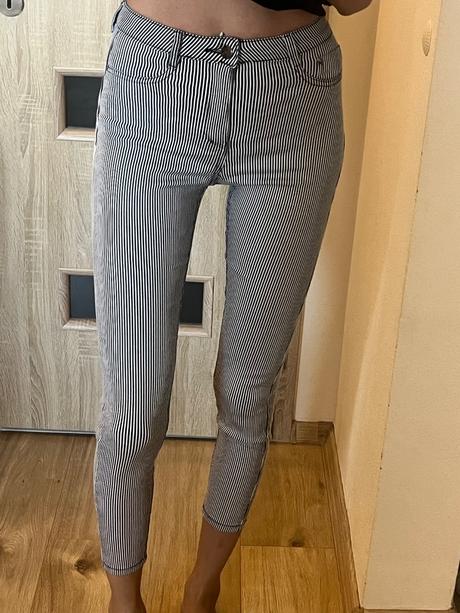 Pasikave nohavice, sinsay,s