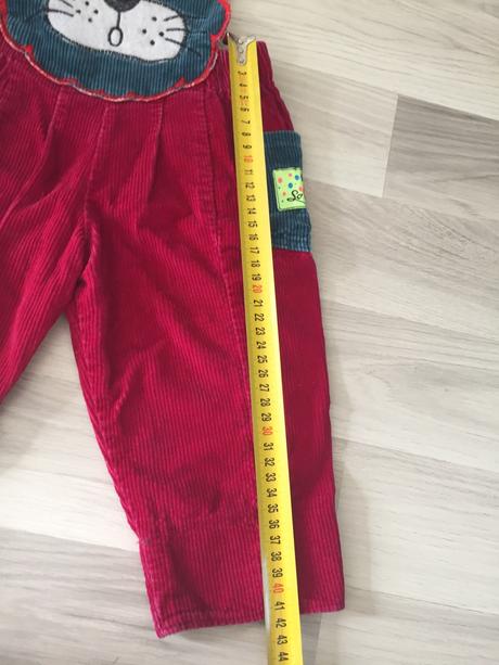 Mencestrove nohavice, 86