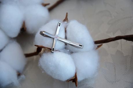 Strieborný krížik,