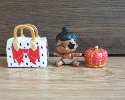 L.o.l surprise lils,