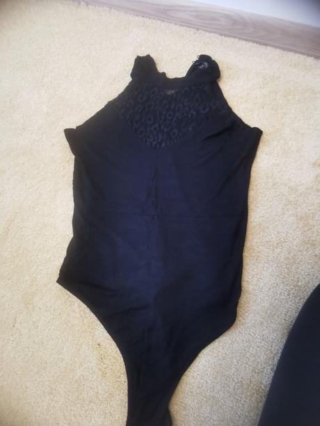 Body s leopardim vzorom, s