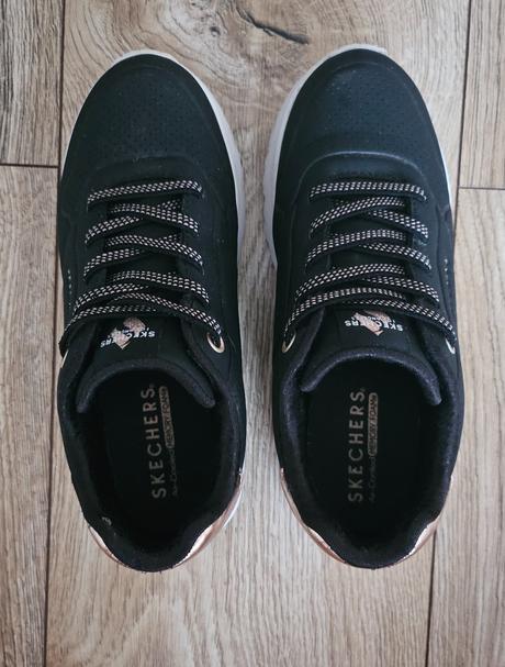 Botasky, skechers,31