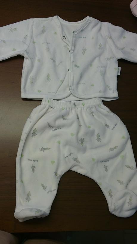 Pekná súpravička,zn.kolorino, 56