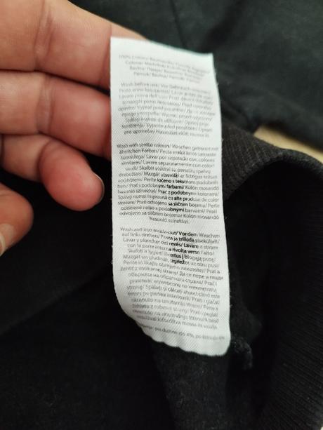 Parádna mikinka, 80