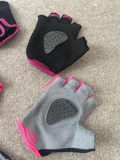 Cyklo rukavičky veľ. xs-s, specialized,s