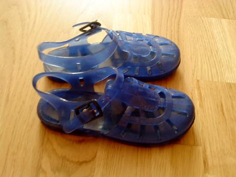 Topánočky do vody, 28