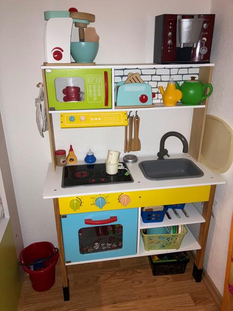 Detska drevená kuchynka, 
