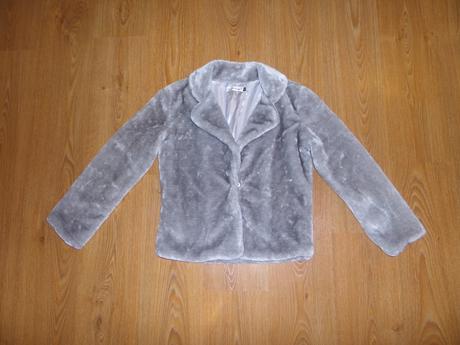 Sivý umelý kožuch, s