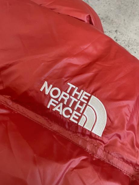 The north face nuptse páperová bunda, xs