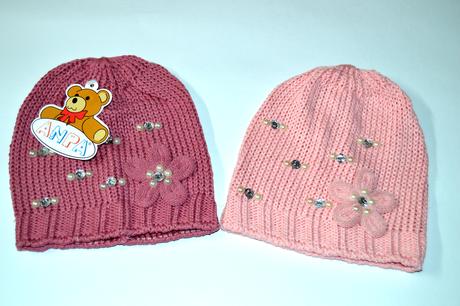 Háčkovaná čiapočka s kvetom, 128