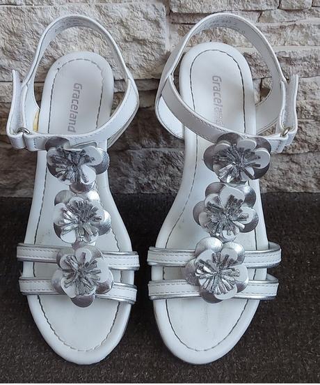 Sandálky biele, deichmann,32