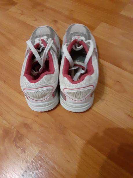 Botasky, cherokee,34