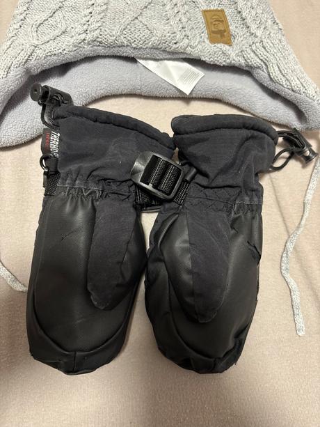 Čiapka, rukavice, 104