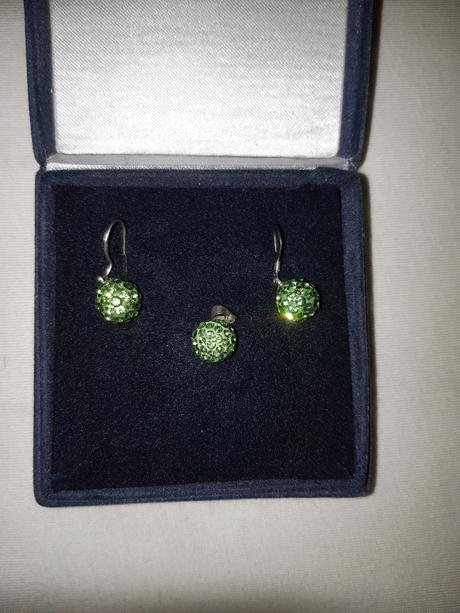 Šperk novy set nauš.+ privesok nove, 