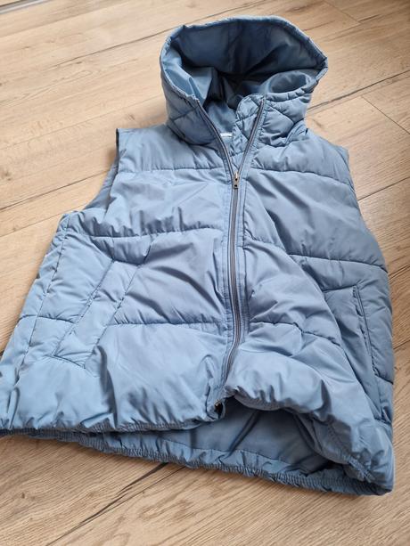 Prešívaná vesta     40/42    darujem k nákupu, reserved,40