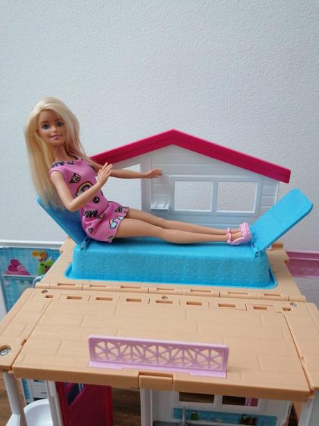 Barbie domček, 
