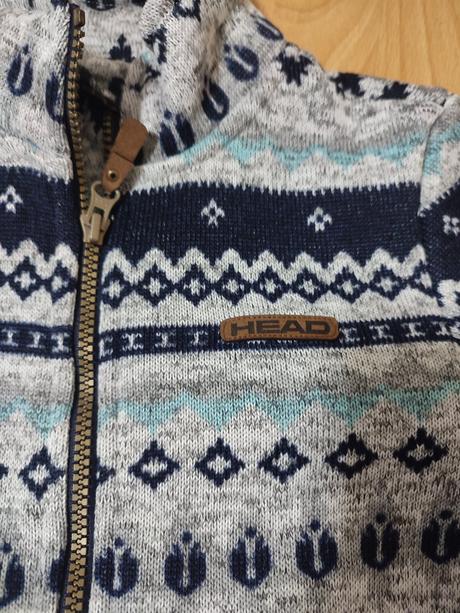 Outdoorová mikuna, 140