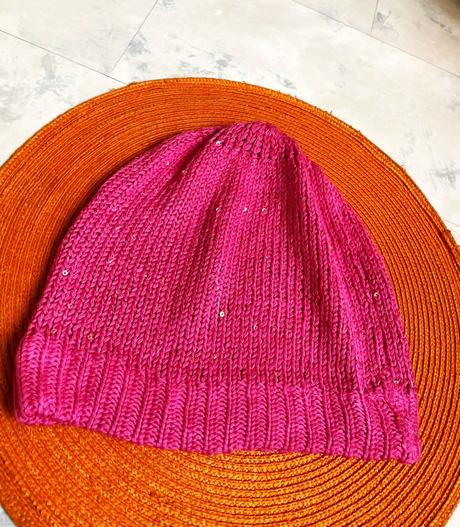 Čiapka beanie s flitrami seppälä,