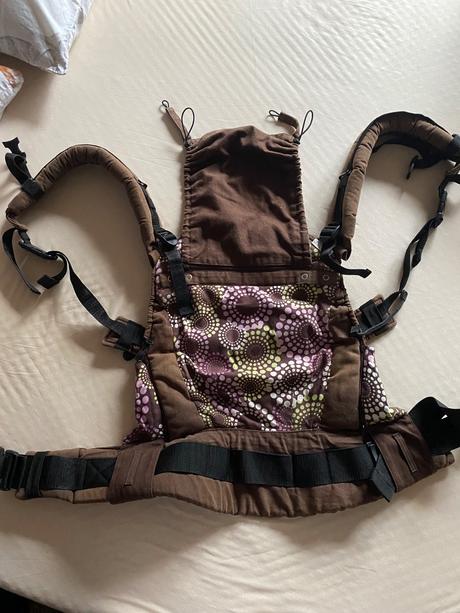 Ergonomicky nosic, liliputi