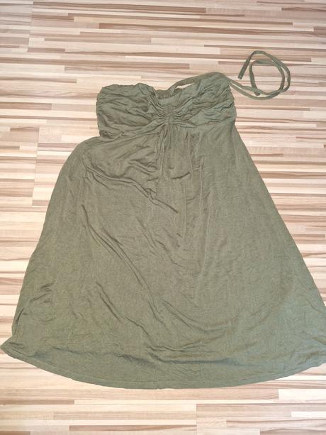 Šaty na krk, esmara,42