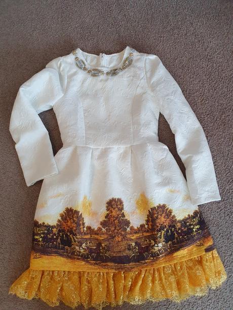 Prenádherné šaty xs, xs