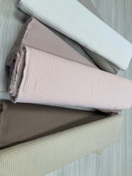 Vaflová bavlna - uteráky-140 x 70 cm, nové, 