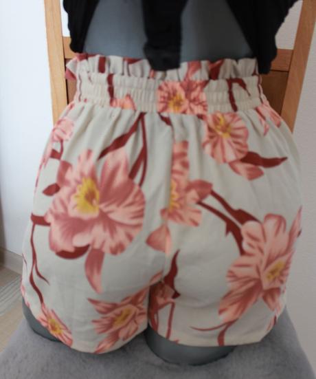 Kvetovane kratasy, only,xs