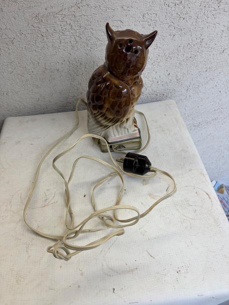Vintage retro lampa sova,