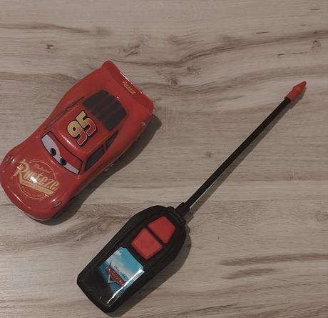 Autíčko mcqueen na ovládanie, 