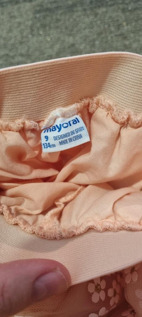 Mayoral sukna, mayoral,134