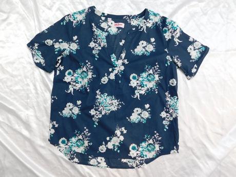 Pekna bluzka, 44