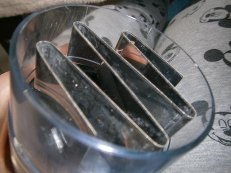 Krájač na cibuľu,