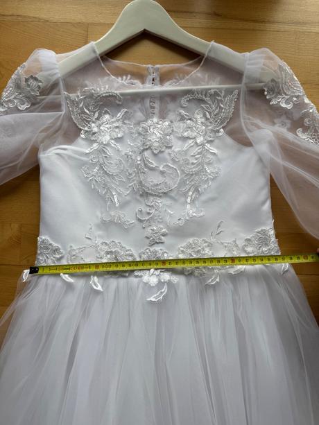 Šaty na 1. sv. prijímanie v. 152, 152