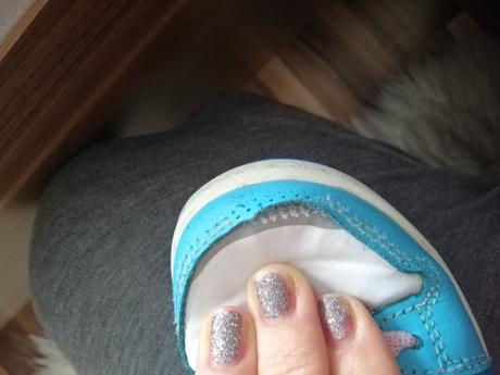 Botasky authority cena spolu, 27