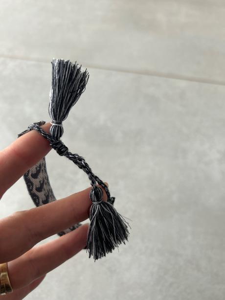 Náramok priateľstva, 