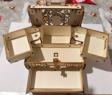 Šperkovnica z 3d puzzle,