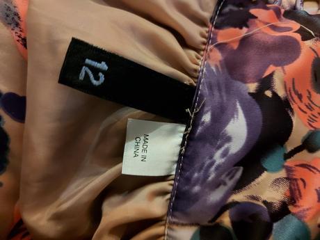 Elegantná sukňa, m