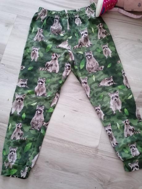 Pyžamko v. 104, 104