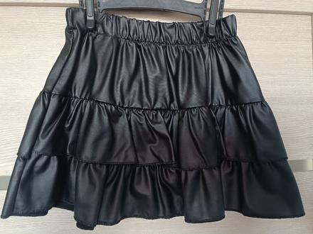 Tenká volanova kožená sukňa 7-9r, 128
