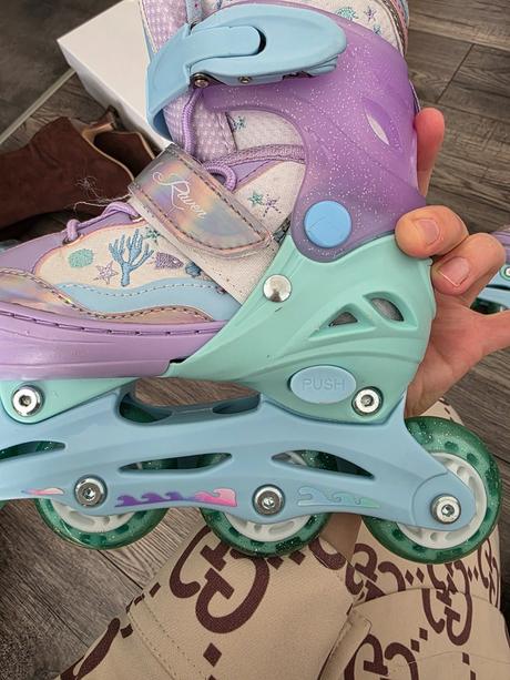 Svietiace korčule, 30