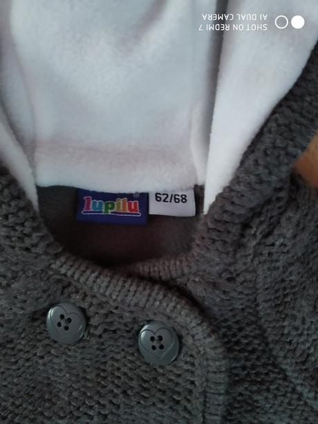 Svetrík veľ. 62/68, lupilu,62