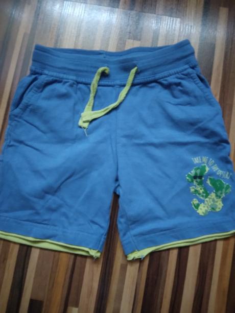 Šortky, lupilu,110