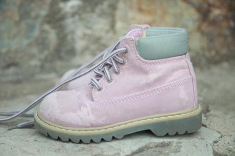 Členkové topánky, 25