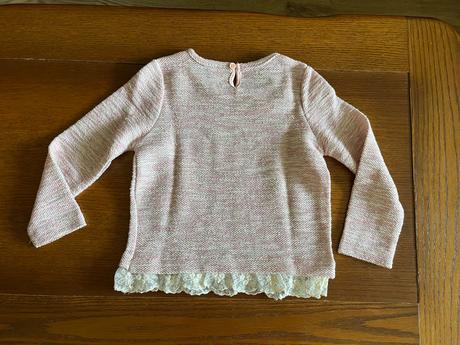 Elegantný pulóvrik s čipkovaným spodkom, palomino,116