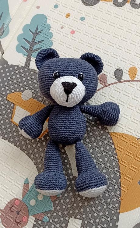 Háčkované medvedíky,